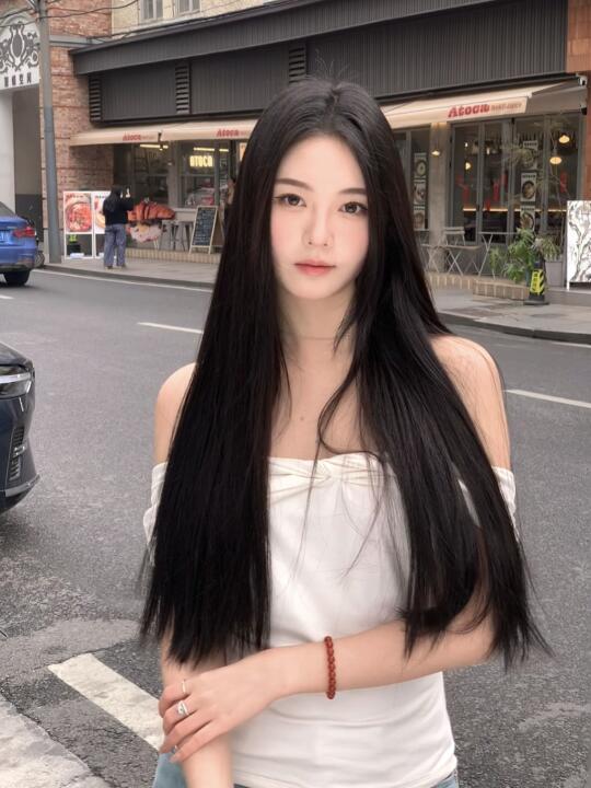 发型的尽头是黑长直