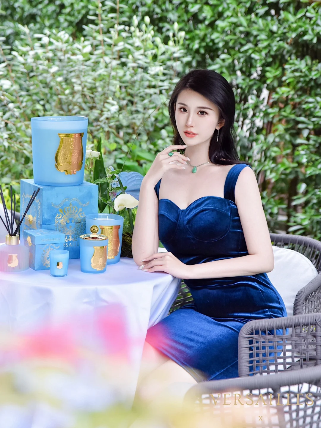 🦋𝑻𝒉𝒆 𝒃𝒍𝒖𝒆 𝒂𝒇𝒕𝒆𝒓𝒏𝒐𝒐𝒏 🕯️