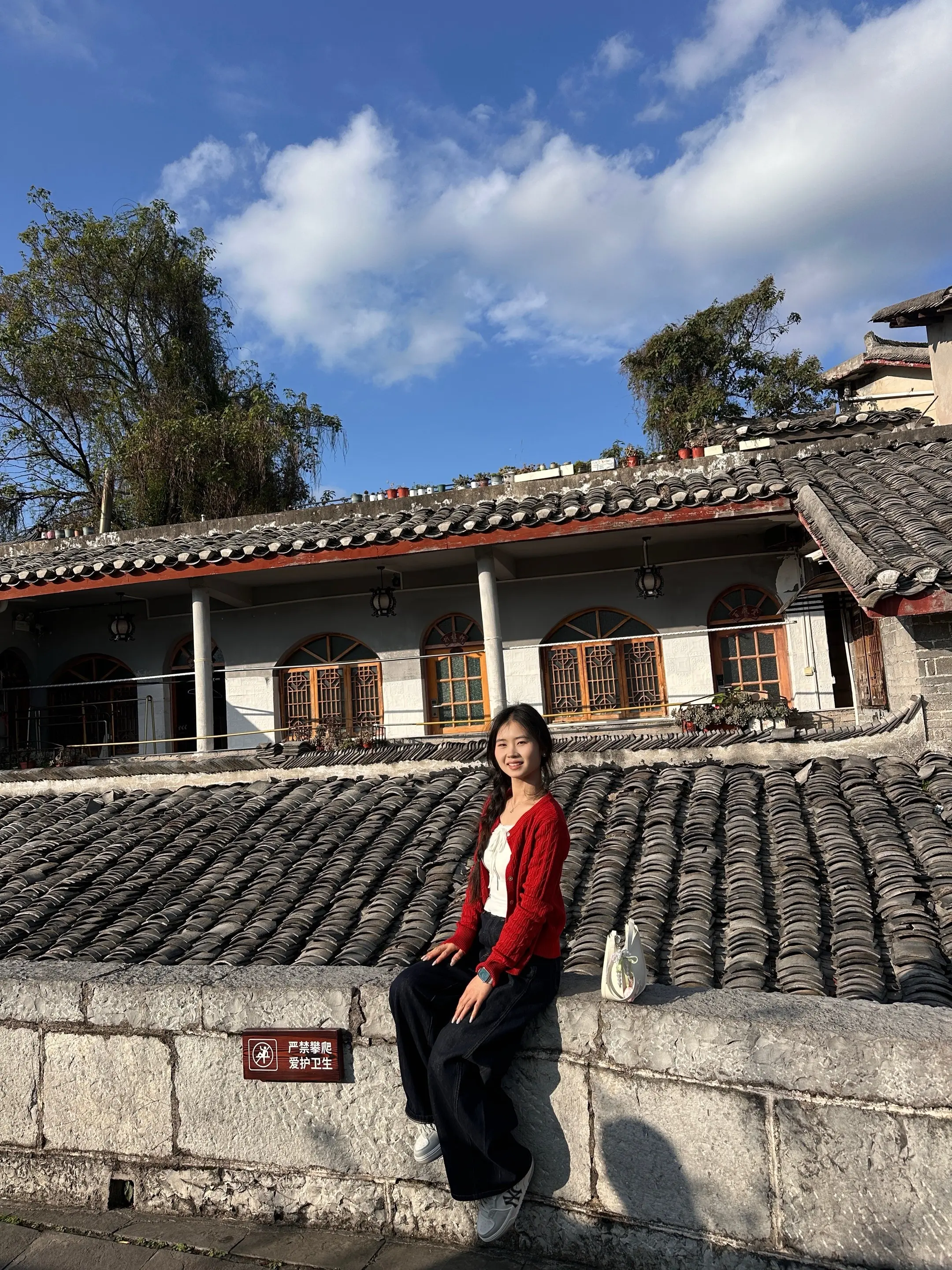 02年的我原本计划24岁结婚，25岁生孩子，可是现在已经24了，却还在...