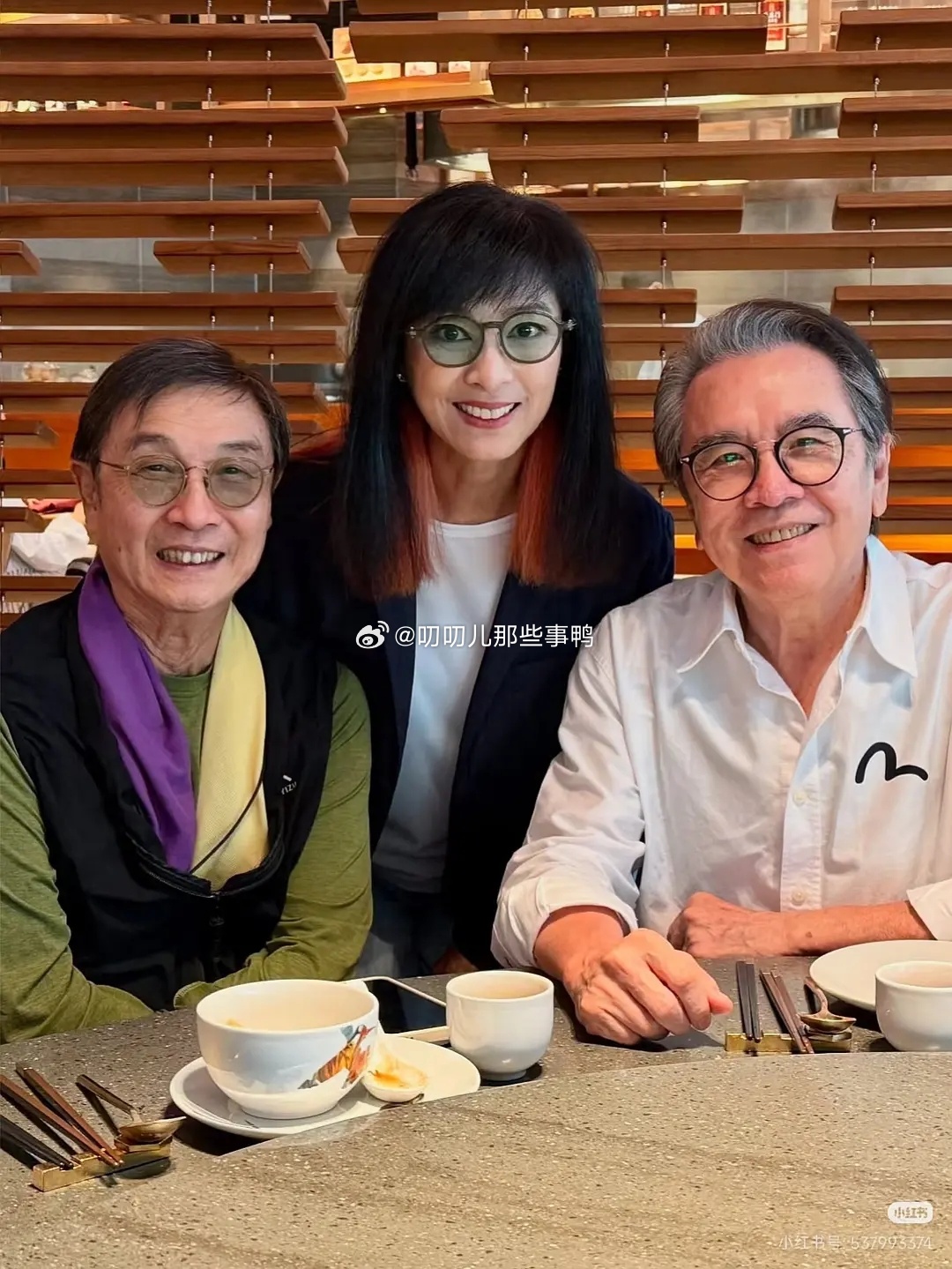 真的会有人会帅/美一辈子~[酷][酷] ​​​