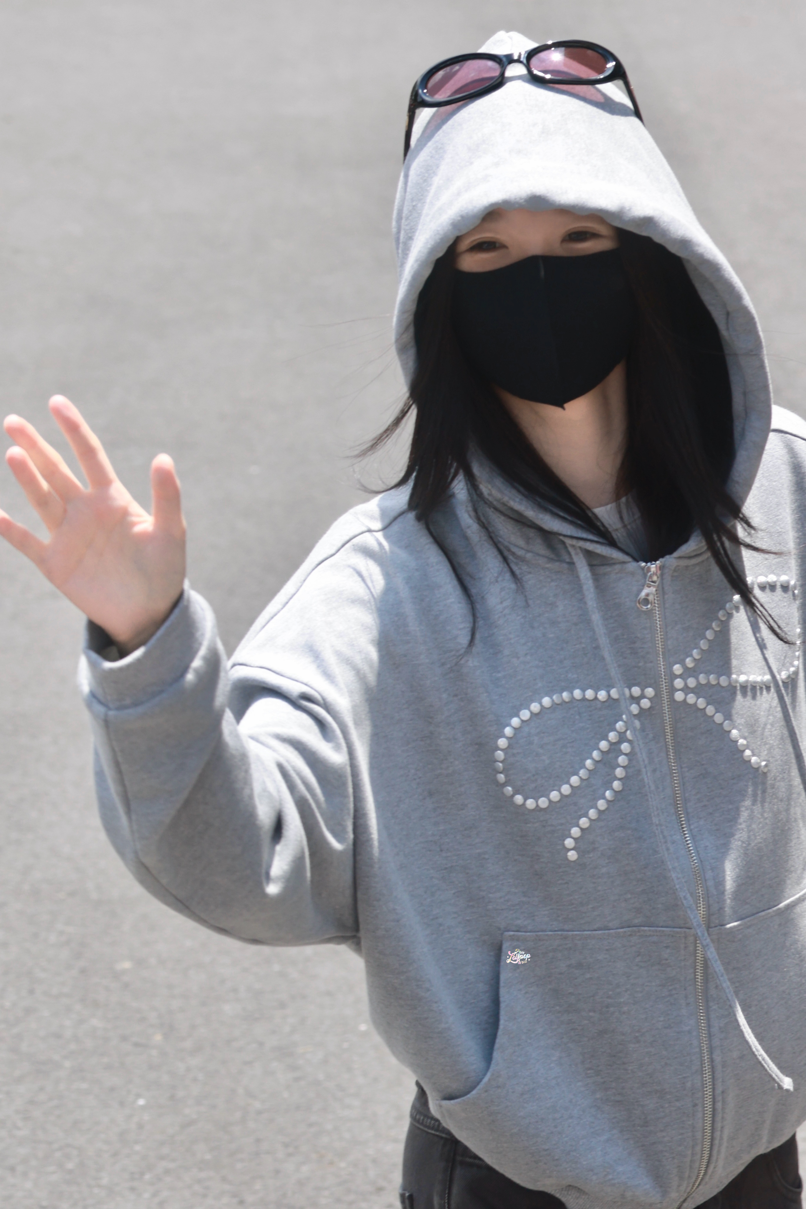 虞书欣虞书欣长生骨 萌脸萌.. 𐙚₊今日星拍放送