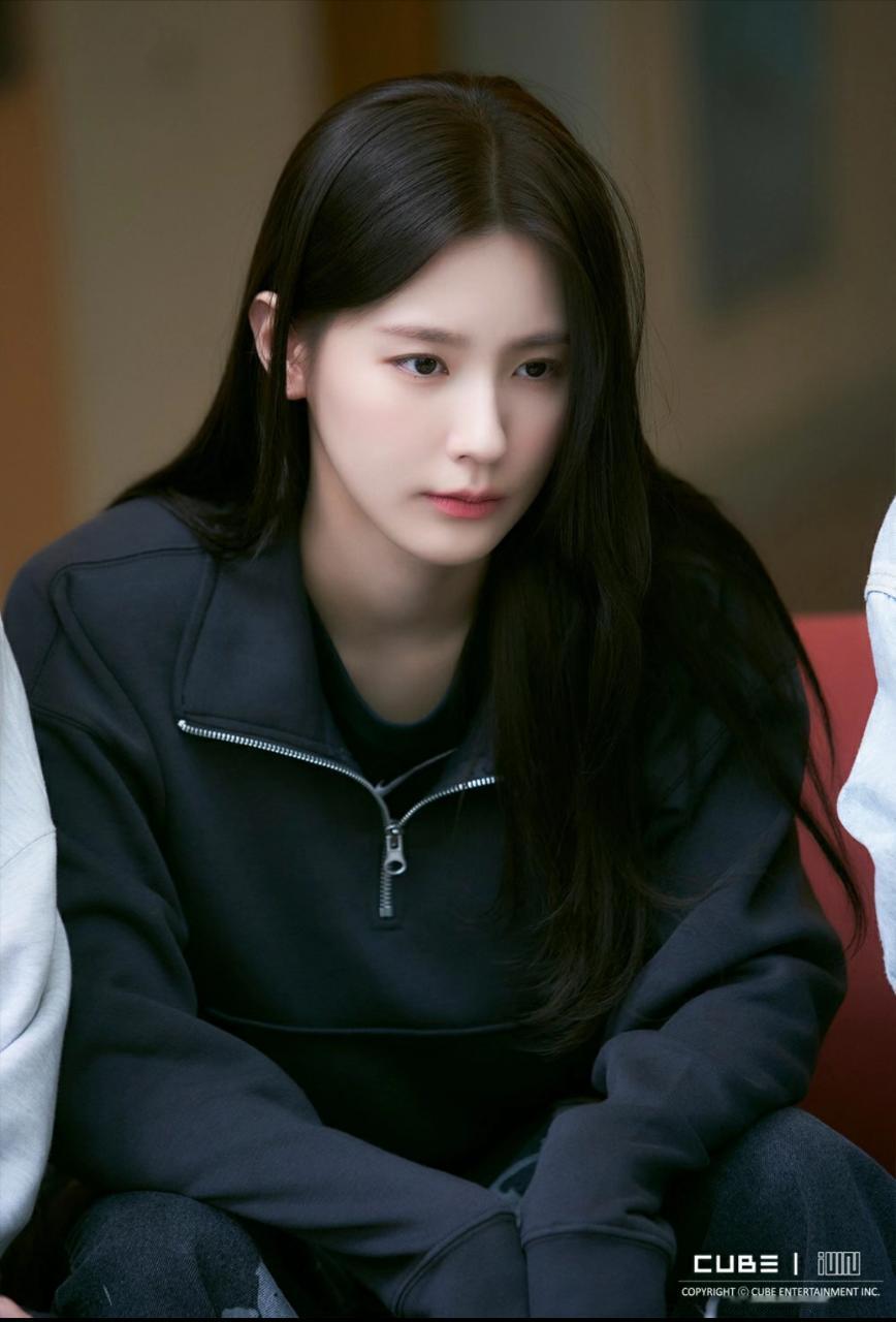 idle回归预告【赵美延】俊得没边 