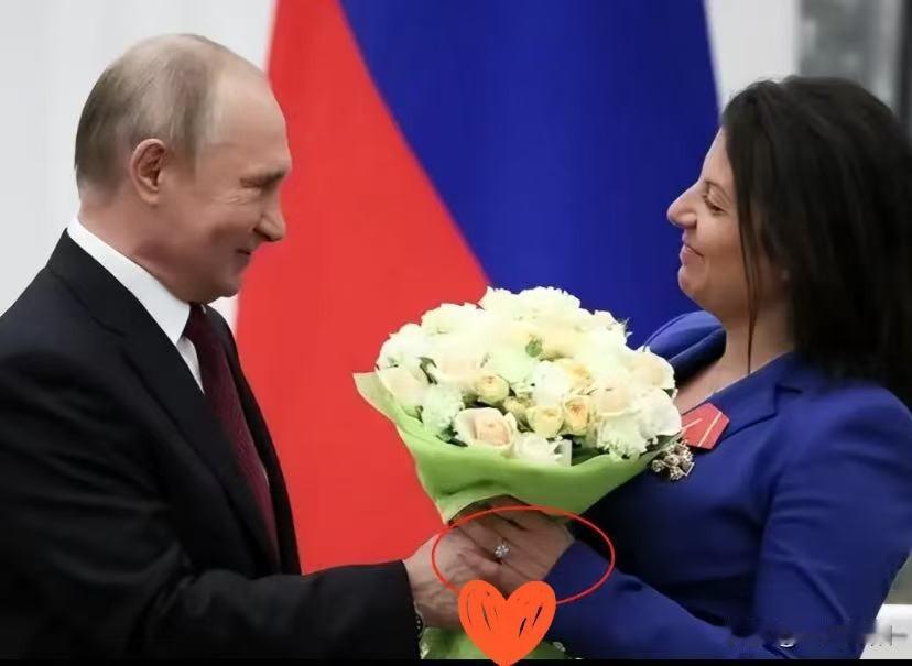 看到这个消息，我是真没绷住

70岁的俄总统，首次公开承认自己有爱人

俄总统总