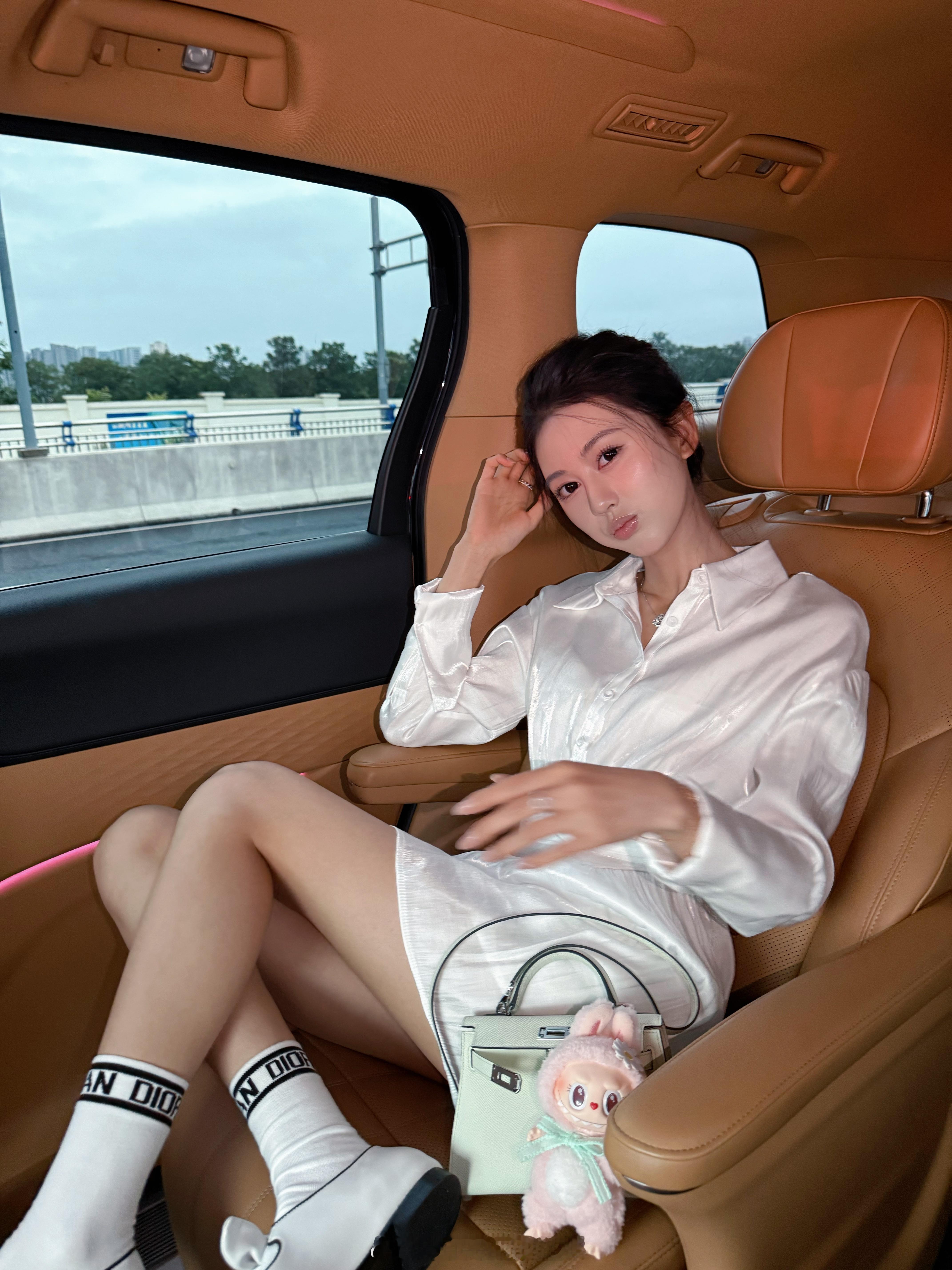 带我的娃仔仔出门遛一圈儿 ​​​