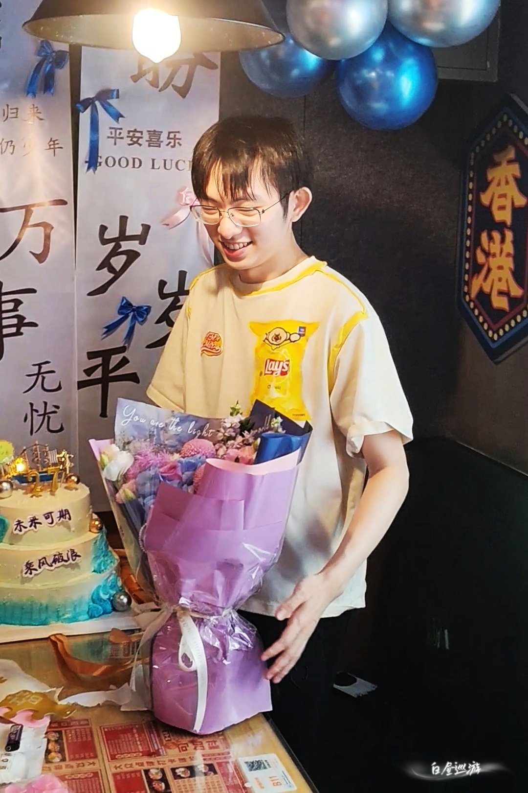 李炫君[超话]Flandre0828生日快乐 俺又来也！想要头衔球tt[拜托] 