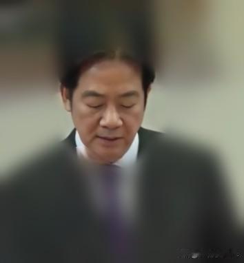 赖清德叫嚣“反统”？不过是螳螂挡车！统一大势，岂容“台独”螳臂当车



最近赖