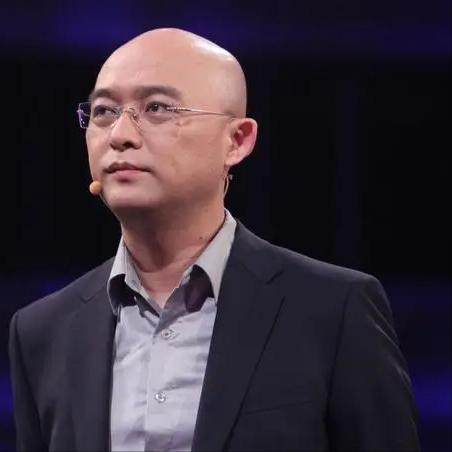 主持人，金星，采访孟非，说，听说你的初恋，后来就成为你的太太了。孟非说，是的，就