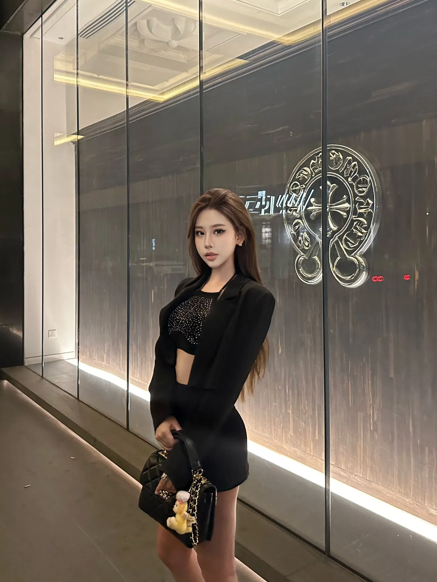 我反复咀嚼你给我带来的伤害 终于在某一天我成为了另一个你