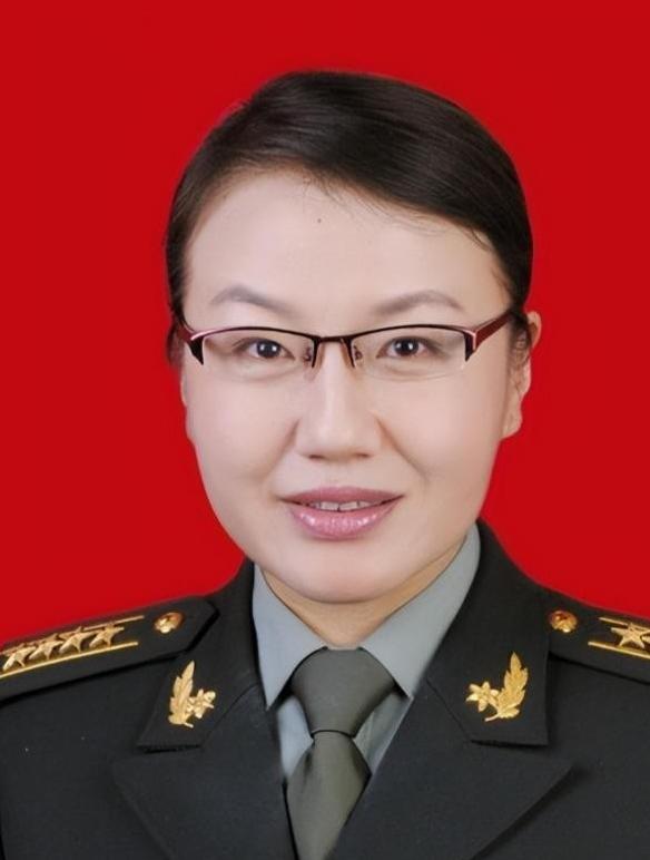 “一定是有叛徒在我们中间，不然仅仅以中国女人头脑，怎可能算出我们的飞行路线？”美