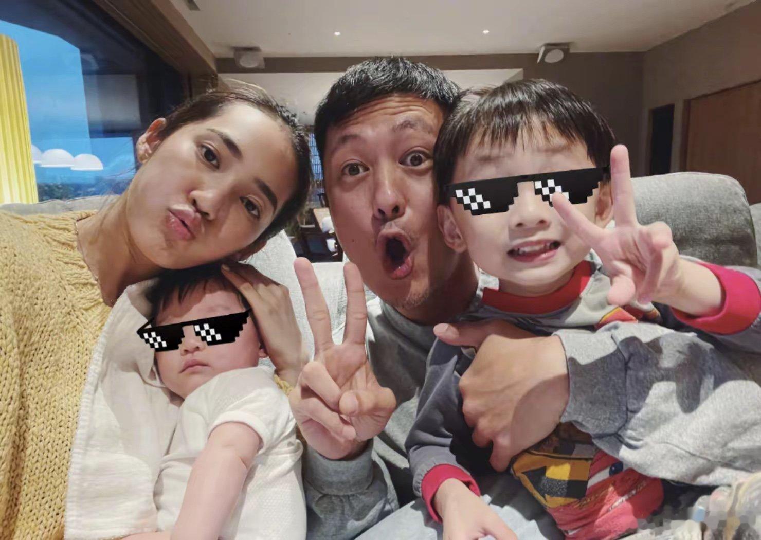 余文乐王棠云婚后育有一儿一女余文乐有两个孩子余文乐宣布离婚，感谢王棠云作为妻子和
