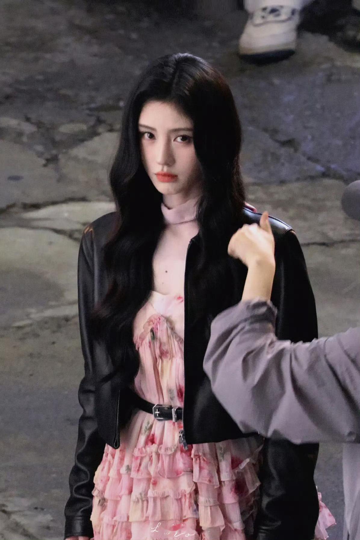 鞠婧祎 jjy鞠婧祎苏绿夏 欧尼好帅 看得我爽爽的​​​