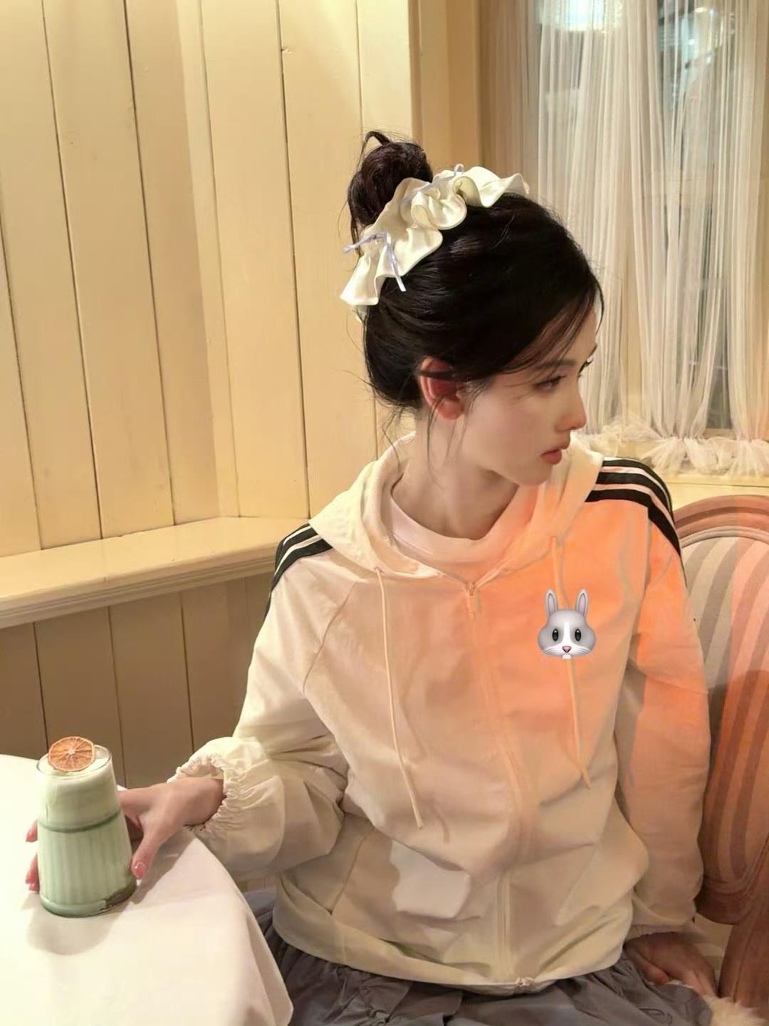 嘟嘟520营业啦，好萌的一只兔子🐰… 
