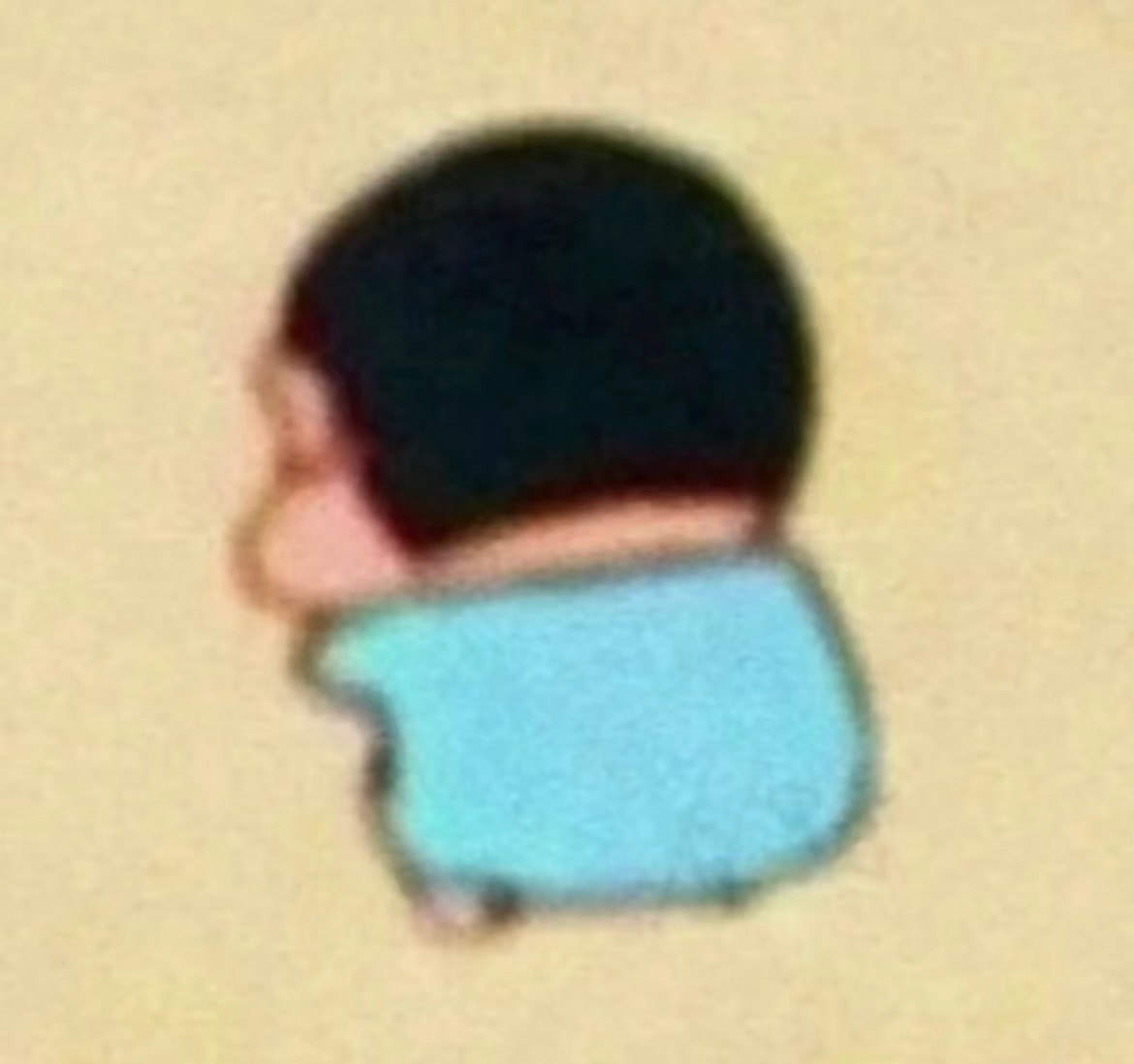 宝宝  你是一个小鼻屎[抱一抱]#蜡笔小新的背影太可爱了# ​​​