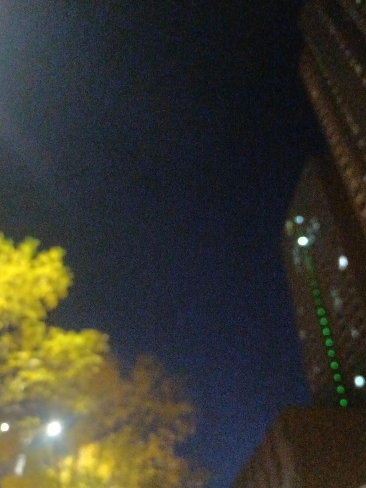 玉宇澄清万里埃