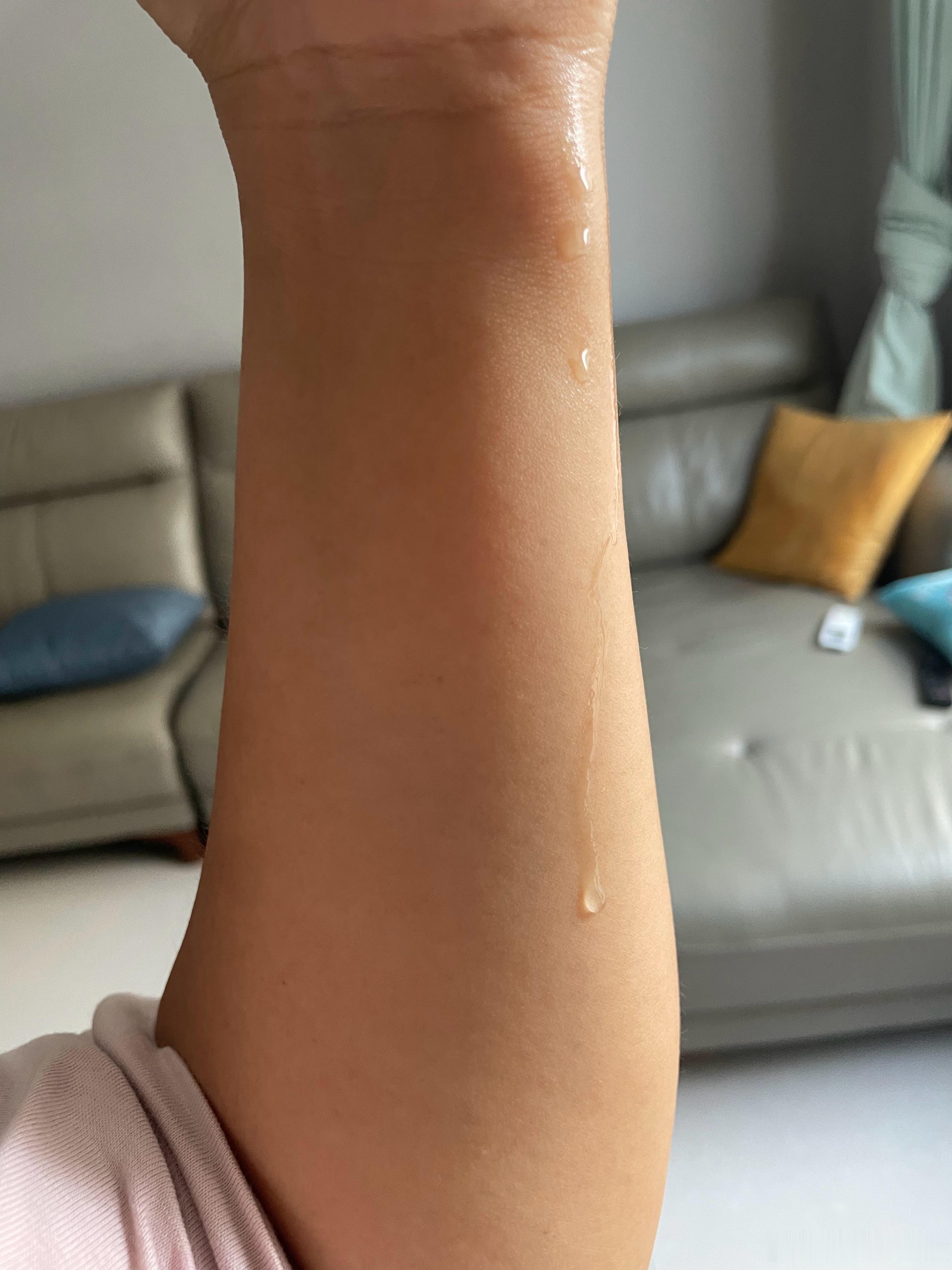 椭圆机打卡 出汗的感觉太爽了，体会到了汗珠子掉下来摔八瓣的感觉。 