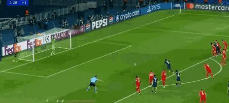 阿方索-戴维斯手球送点，登贝莱点射破门，半场巴黎3-2拜仁！巴黎圣日耳曼vs拜仁