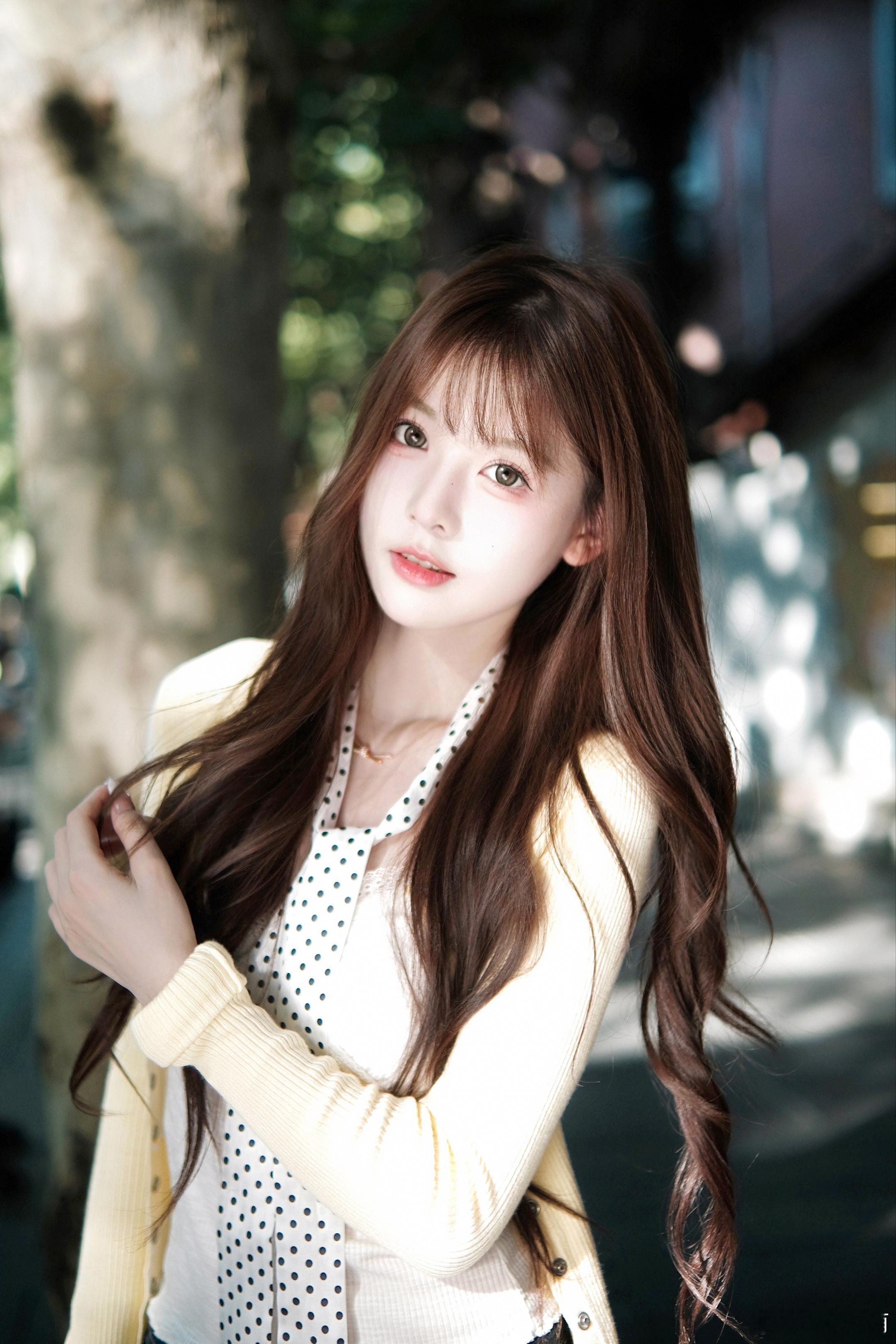 后知后觉 又过了一个秋🍂好喜欢现在的季节小风吹来冷冷的太阳照着又暖暖的