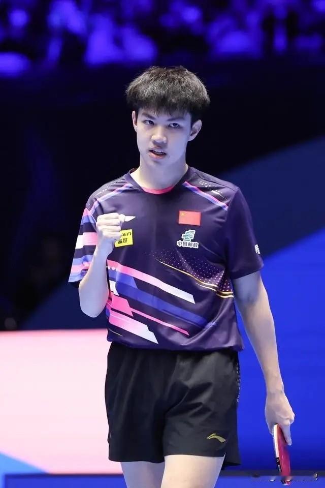 丨男单决赛，国乒黄友政3-2战胜日本吉山僚一，夺得WTT支线赛多哈站男单冠军，比