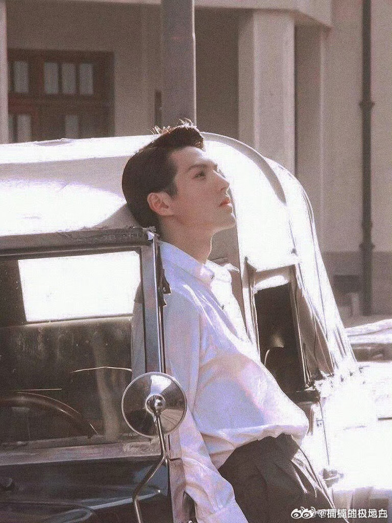 严屹宽说纪凌尘是活体阿甘主咖和Ta的朋友们 里严屹宽这话戳中了！纪凌尘身上那股不