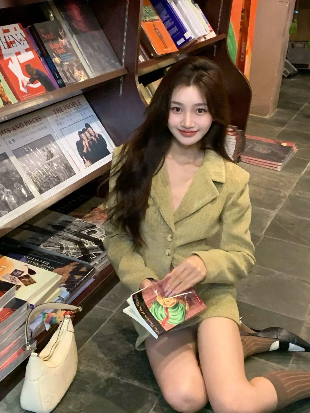 逛书店才是正经事📖