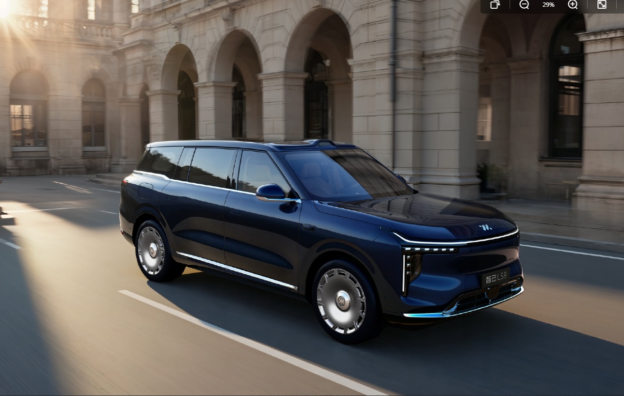 智己全新SUV LS9的申报信息曝光啦。[不愧是你]新车动力或为增程式，四季度上