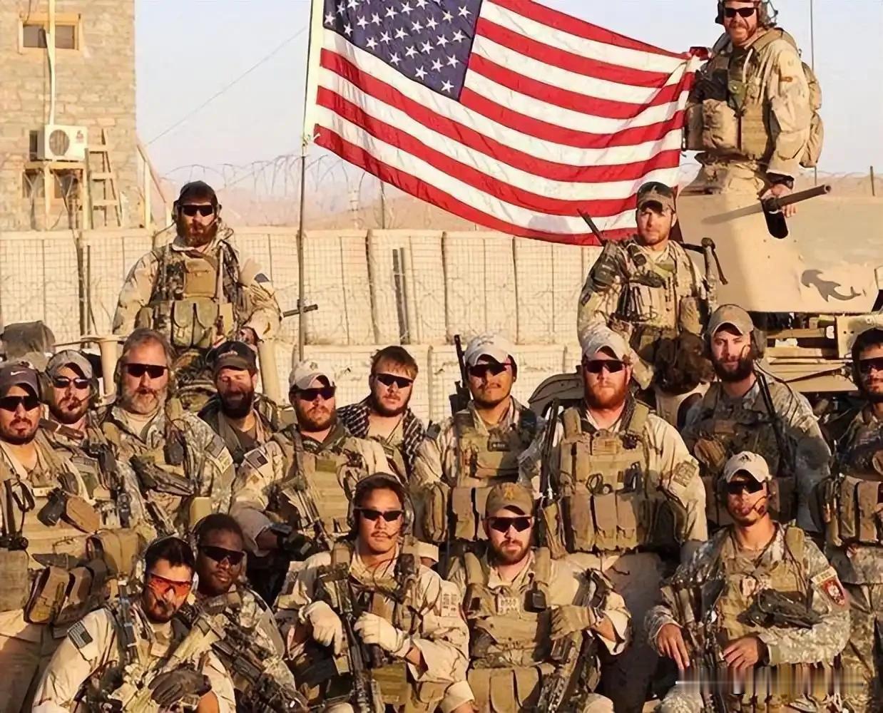 美国新战略：从世界警察到后院管家，拳头握得更紧了！
 
朋友们，最近美国扔出一份