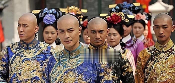康熙皇长子胤禔：军功赫赫，争储一念铸成大错，高墙之内耗完余生

康熙十四年，紫禁