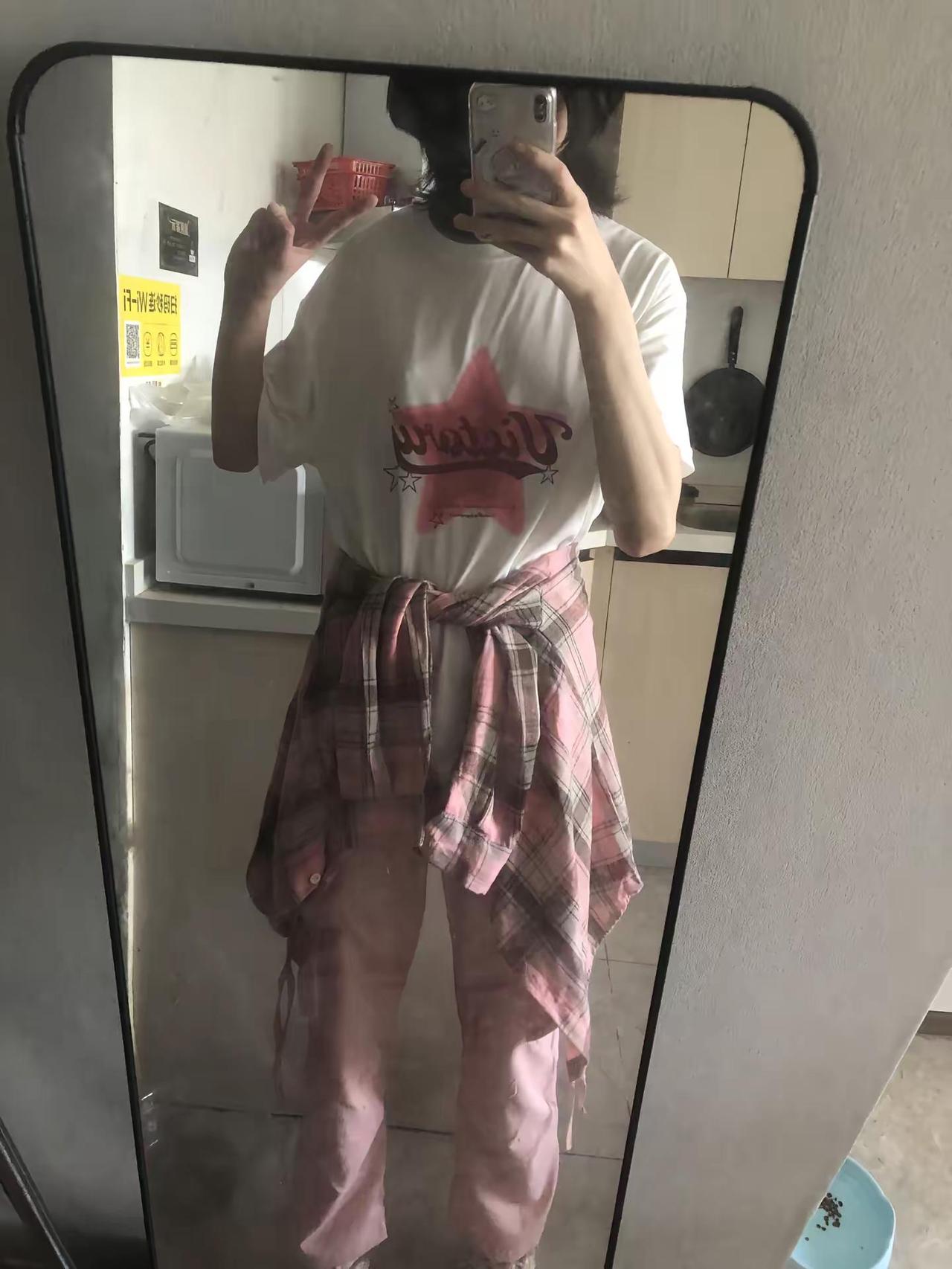 感谢妈妈买的衣服。多巴胺穿搭夏日穿搭 @尘宝
