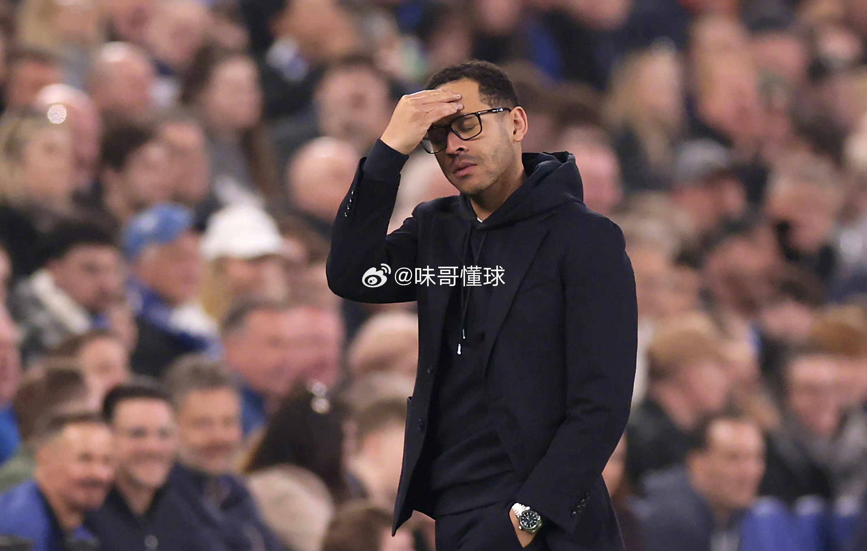 埃弗顿3比0切尔西深陷低谷！切尔西各项赛事惨遭四连败，同时连续三场比赛零进球。本