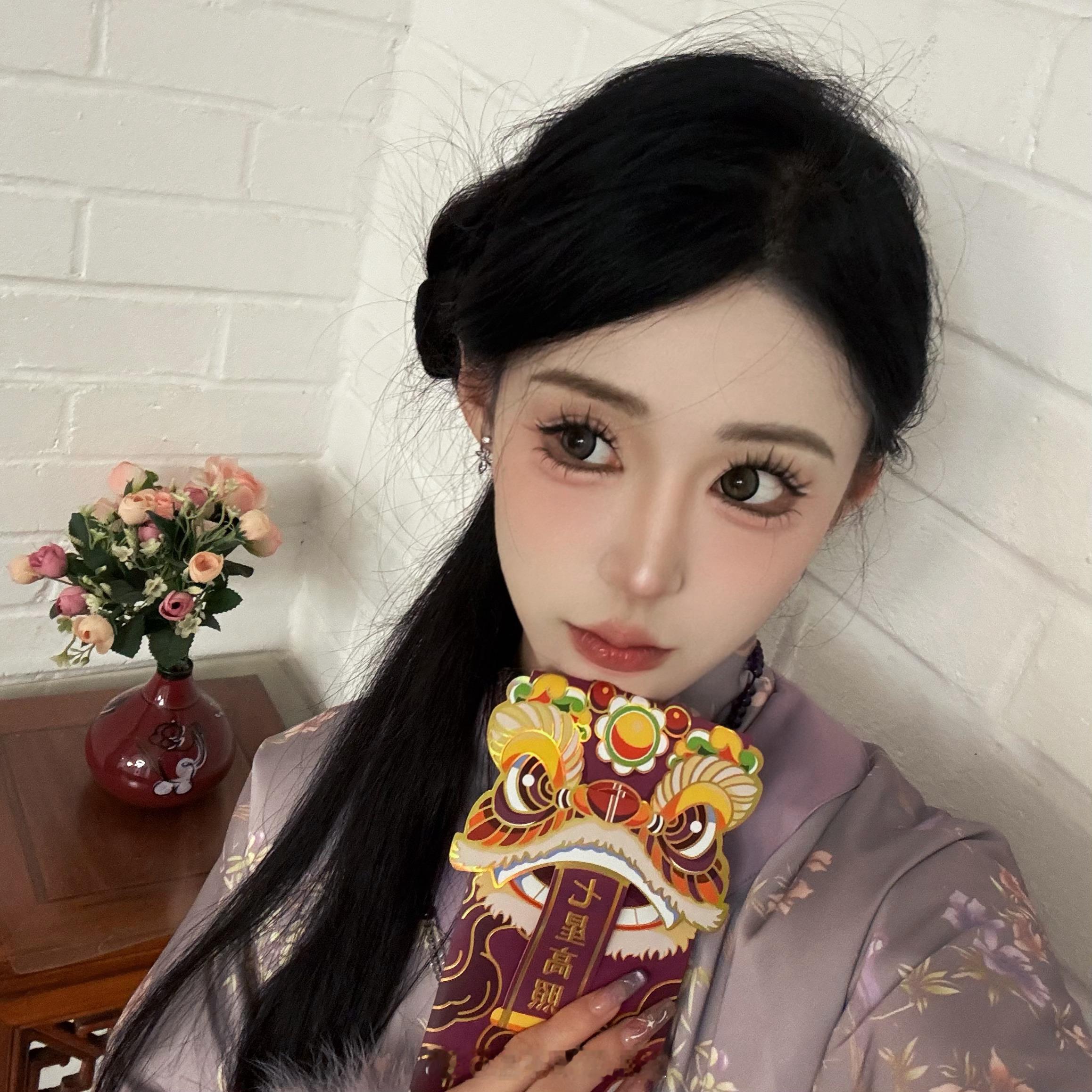 过年好过年好 祝老婆们心想事成[金蛇送福]万事如意[金蛇送福]身体健康[金蛇送福