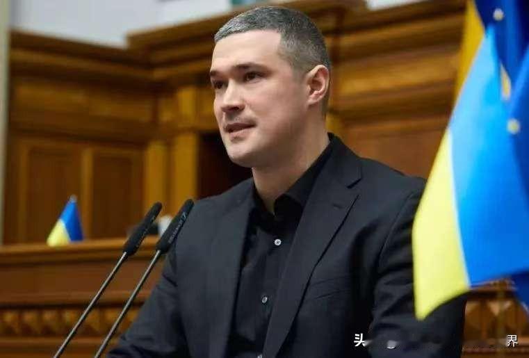 俄罗斯的大麻烦来了？乌克兰新任防长费多罗夫下令，乌军每个月必须完成击杀5万俄军的