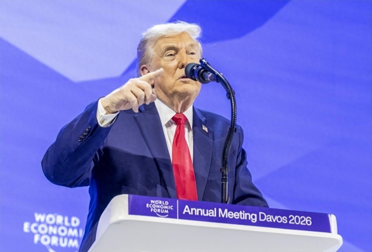 特朗普这个玩笑开大了：启动北约第5条，保护美国南部边境！

1月22日，美国总统