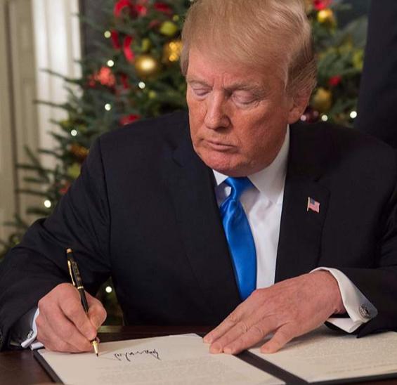 法德英这几个国家。
平时跟美国步子跟得紧。

这次一起开了腔。
原因也不难想。