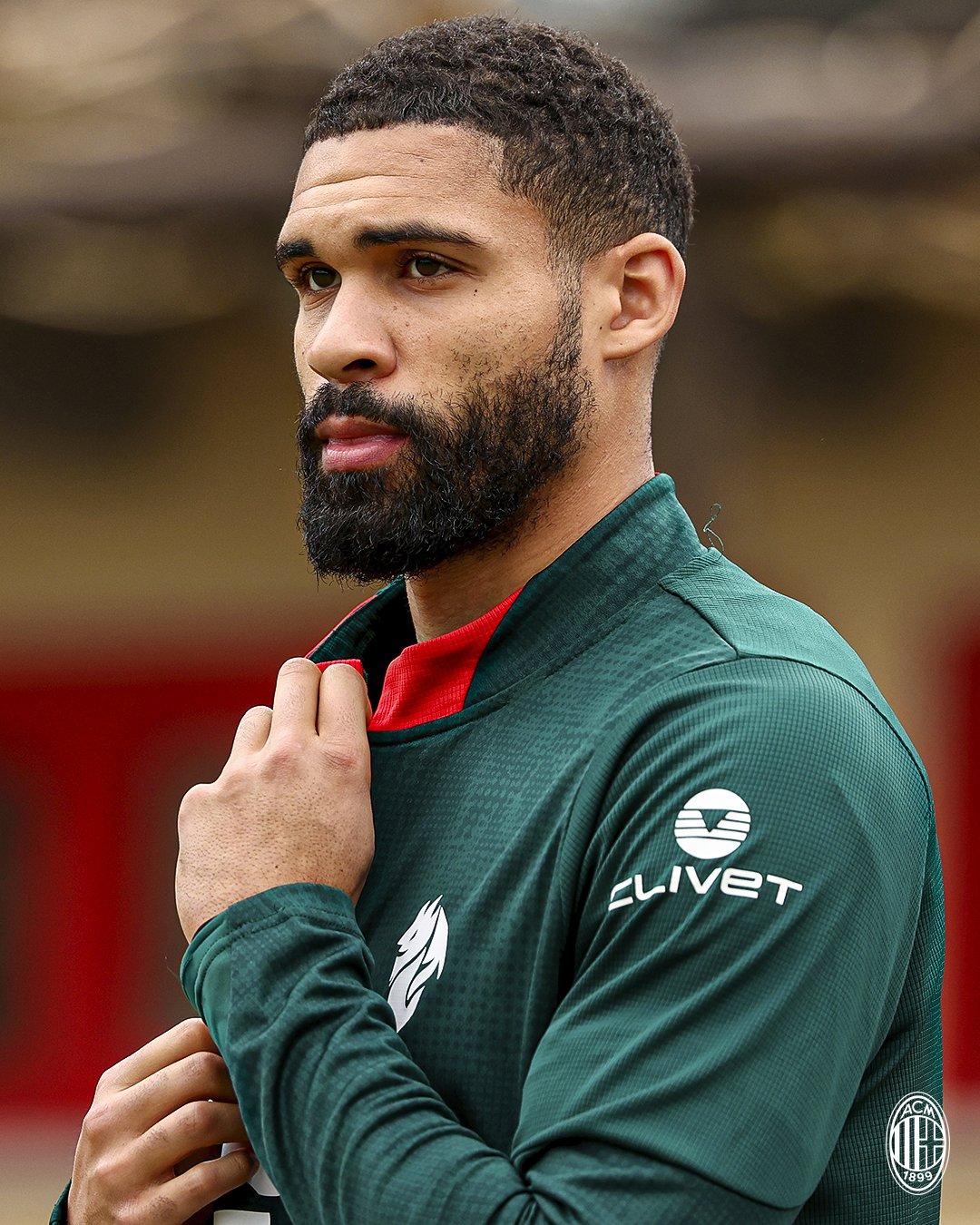 目光所至，皆是自信😎

📍克来沃米兰内洛体育中心