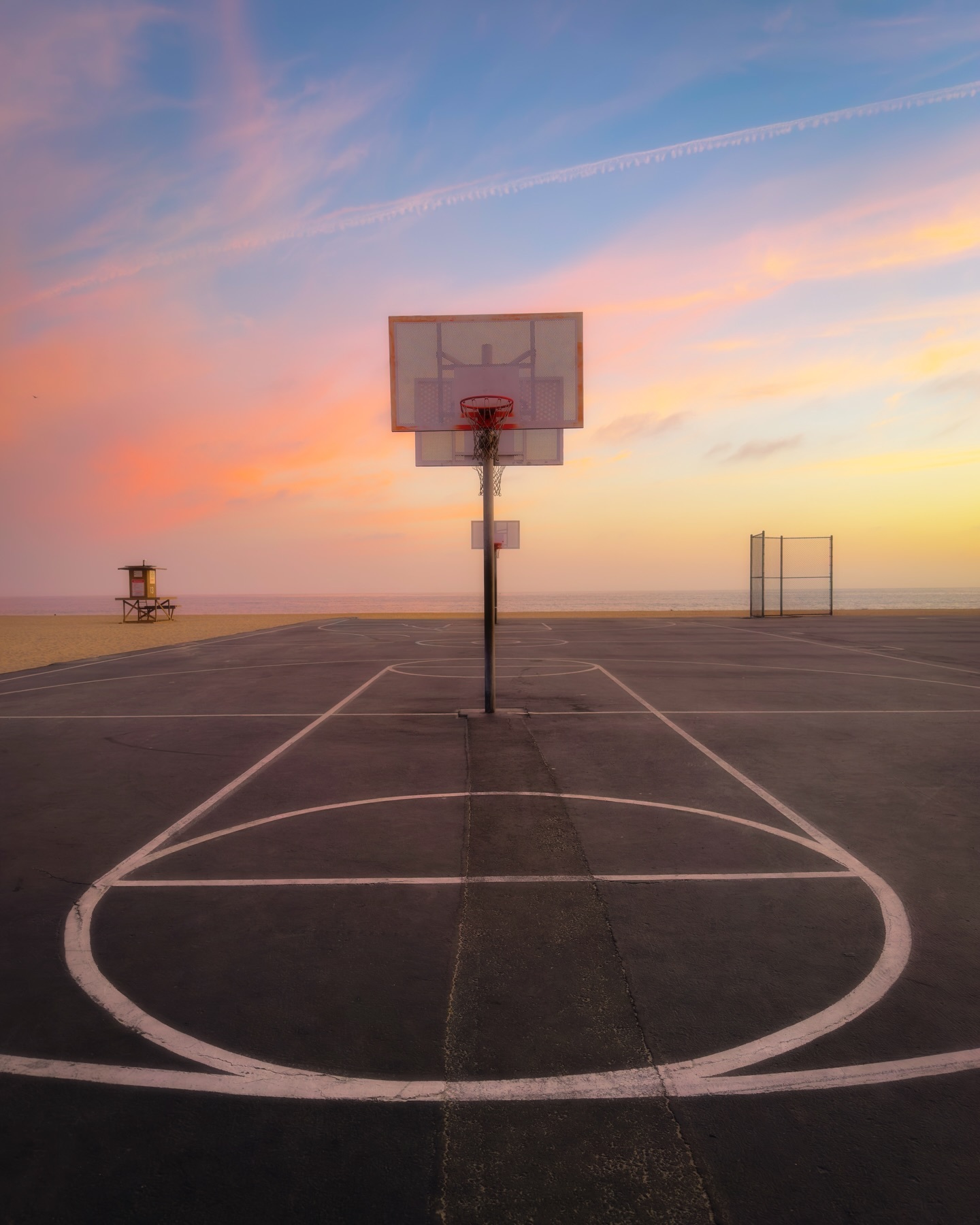 别轻易认输，别总是对自己说没有办法。人生中许多事，只有经历过，苦过，疼过，才能真