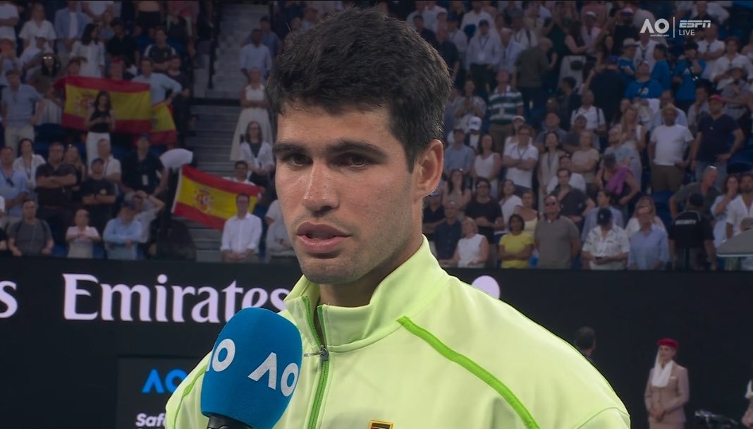 阿尔卡拉斯击败兹维列夫，赛后采访“信念。始终要相信自己。我总是说，无论你经历怎样