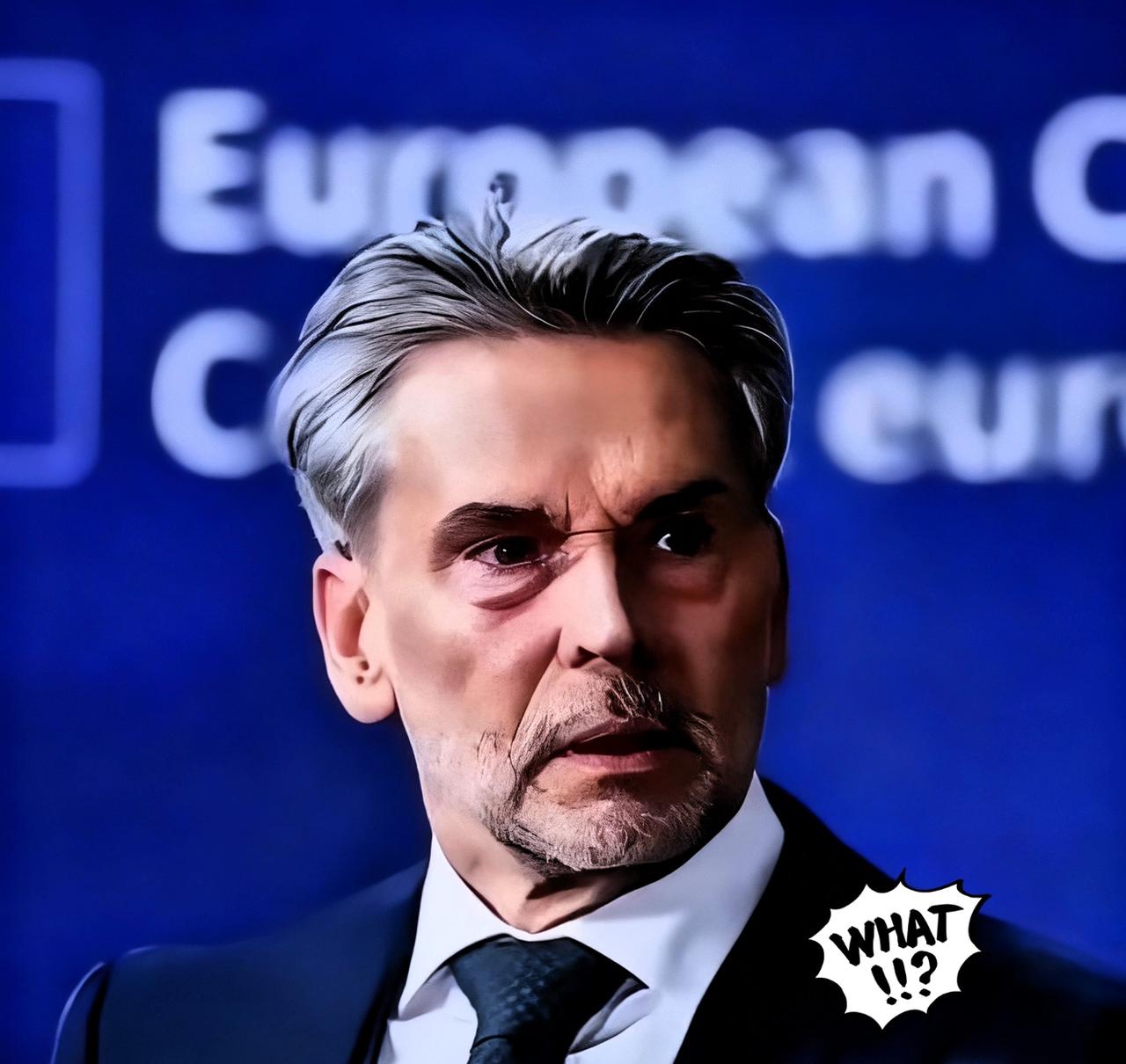 都以为稀土管制能按住荷兰，没想到人家反手就把中低端 DUV 光刻机也禁了，连老设