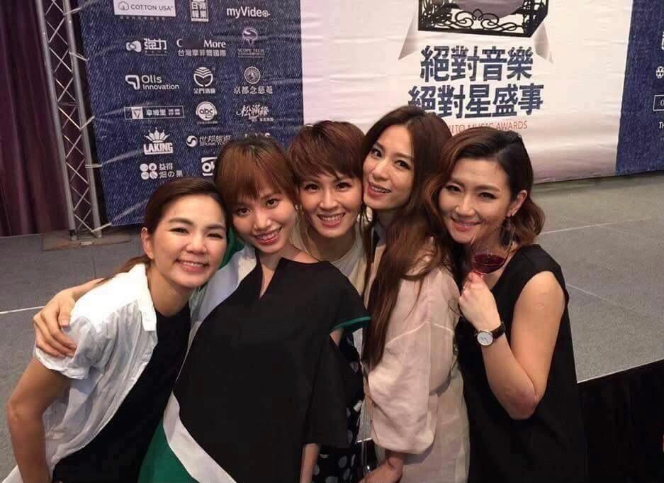 可爱女人们 