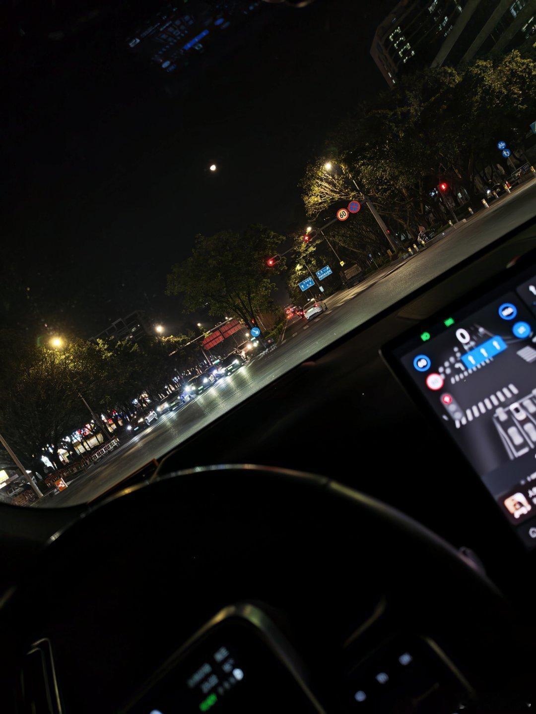 夜归人，又加一个大班。 深圳