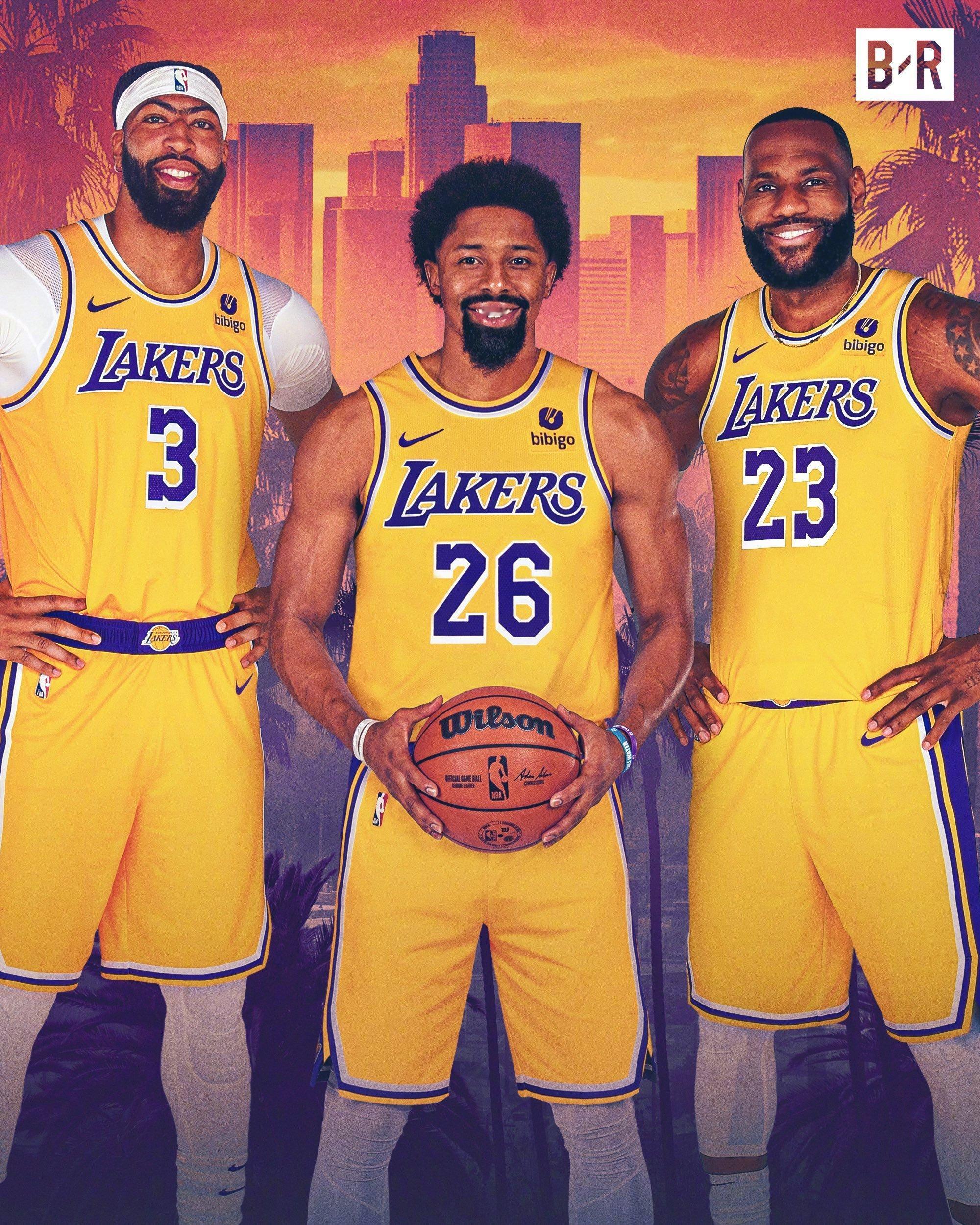 湖人签下丁威迪！！丁威迪预计将在明日与湖人签约，下周二跟随球队训练，在北京时间下