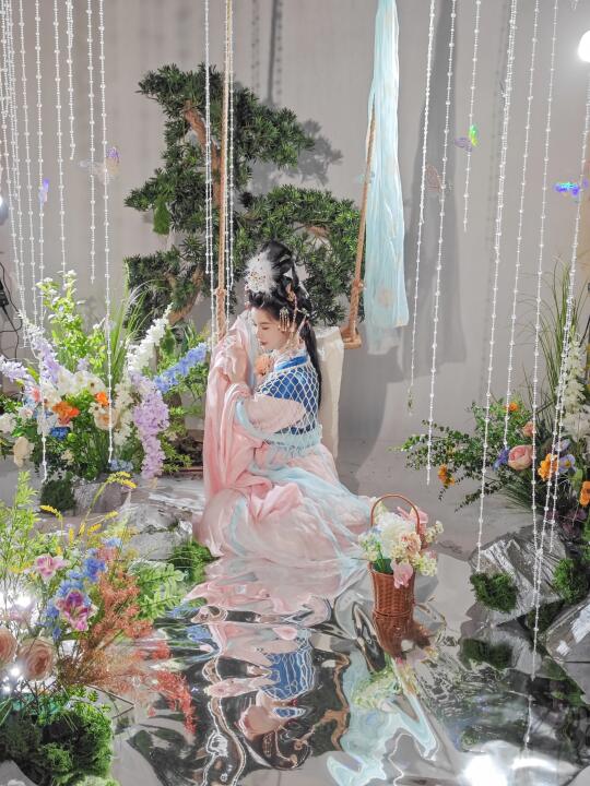 手机花絮｜我把春天搬到了室内🍃