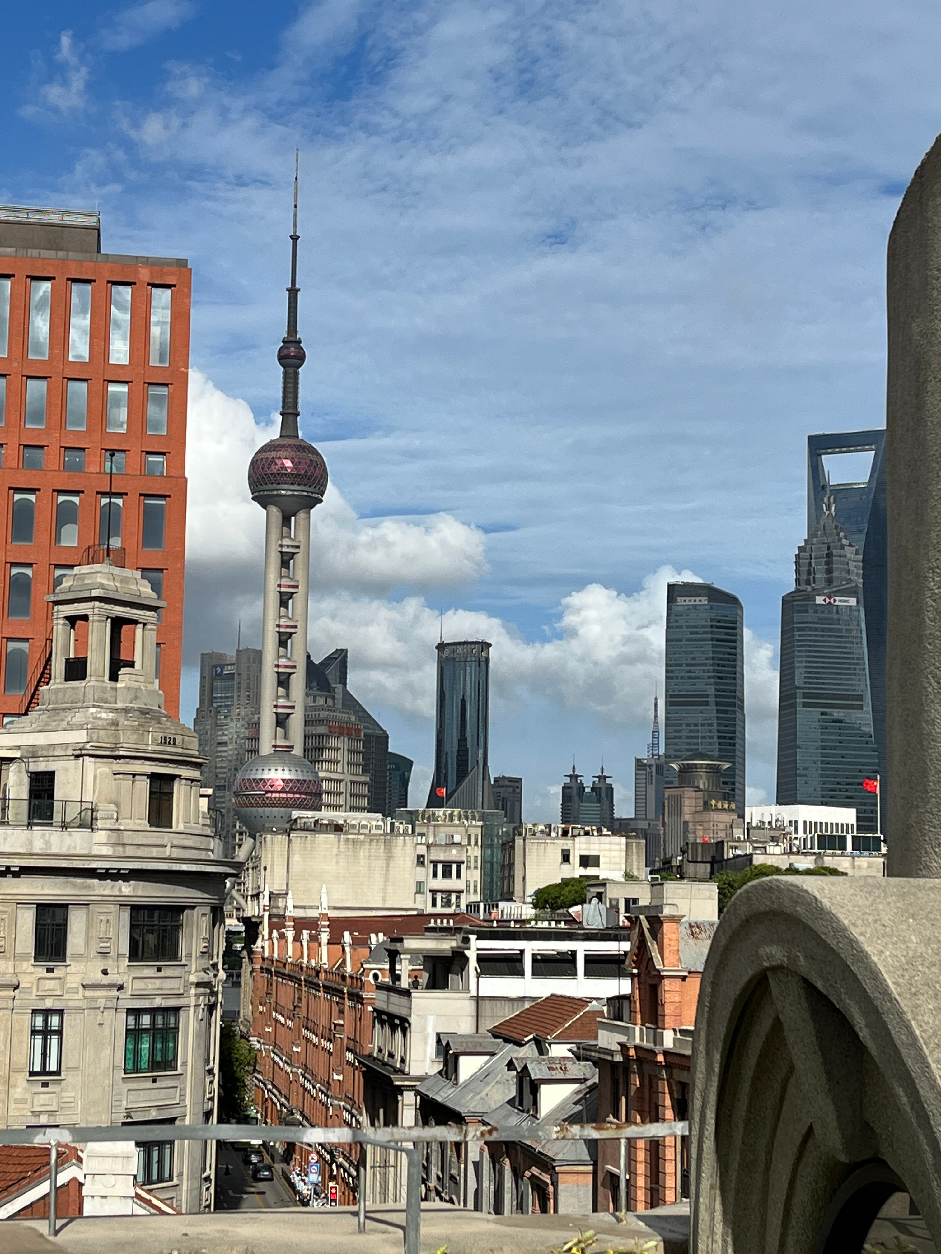 最近都在认真工作 ​​​