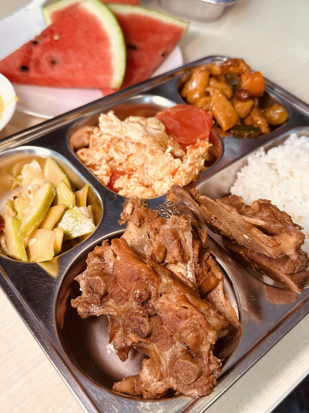 西直门30元大酱骨自助？必冲打工人食堂