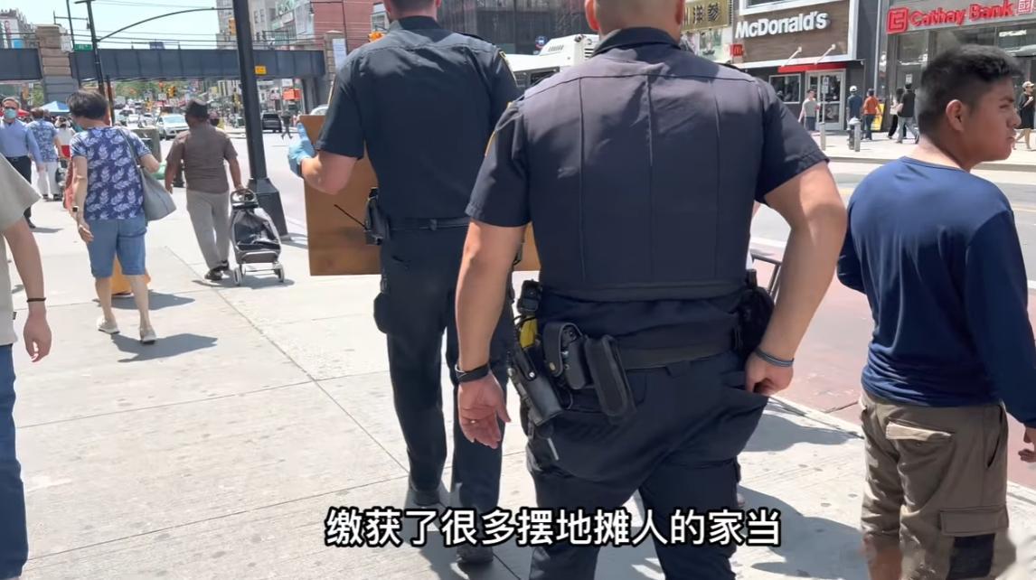 人一出国，立即就变得通情达理起来。什么都不是问题了。哪怕被收缴了。还是资本主义教