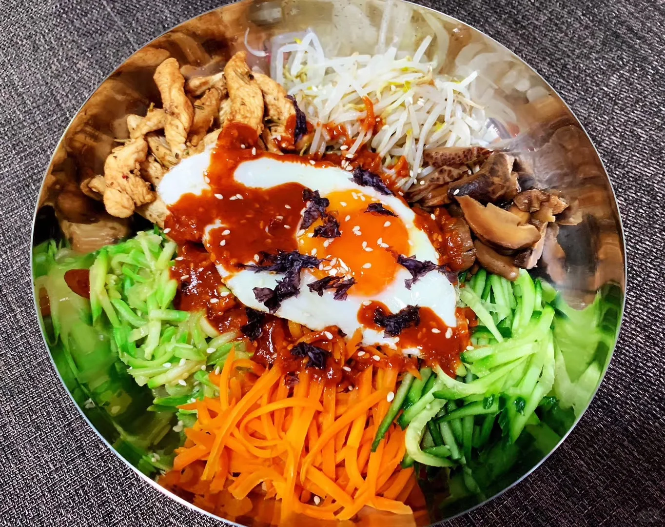 低脂韩式拌饭 秀色可餐减肥也就不那么难了
