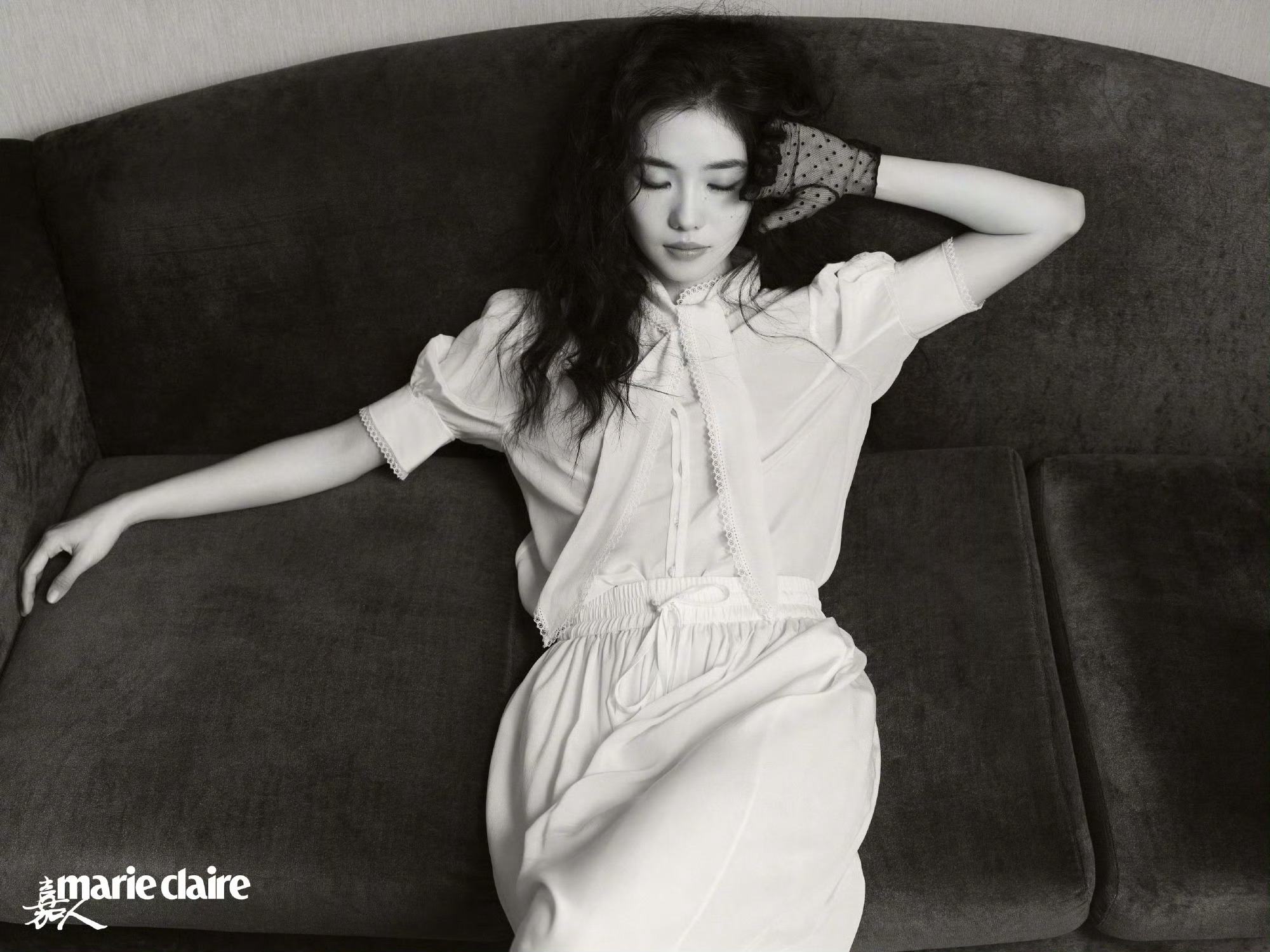 刘浩存嘉人二月刊封面刘浩存入戏大片摄影/王子千 