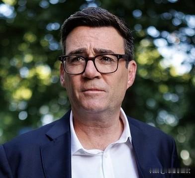英国十年七相：救火队长伯纳姆入驻唐宁街，四大生死劫随时威胁政治生命！

英国政坛