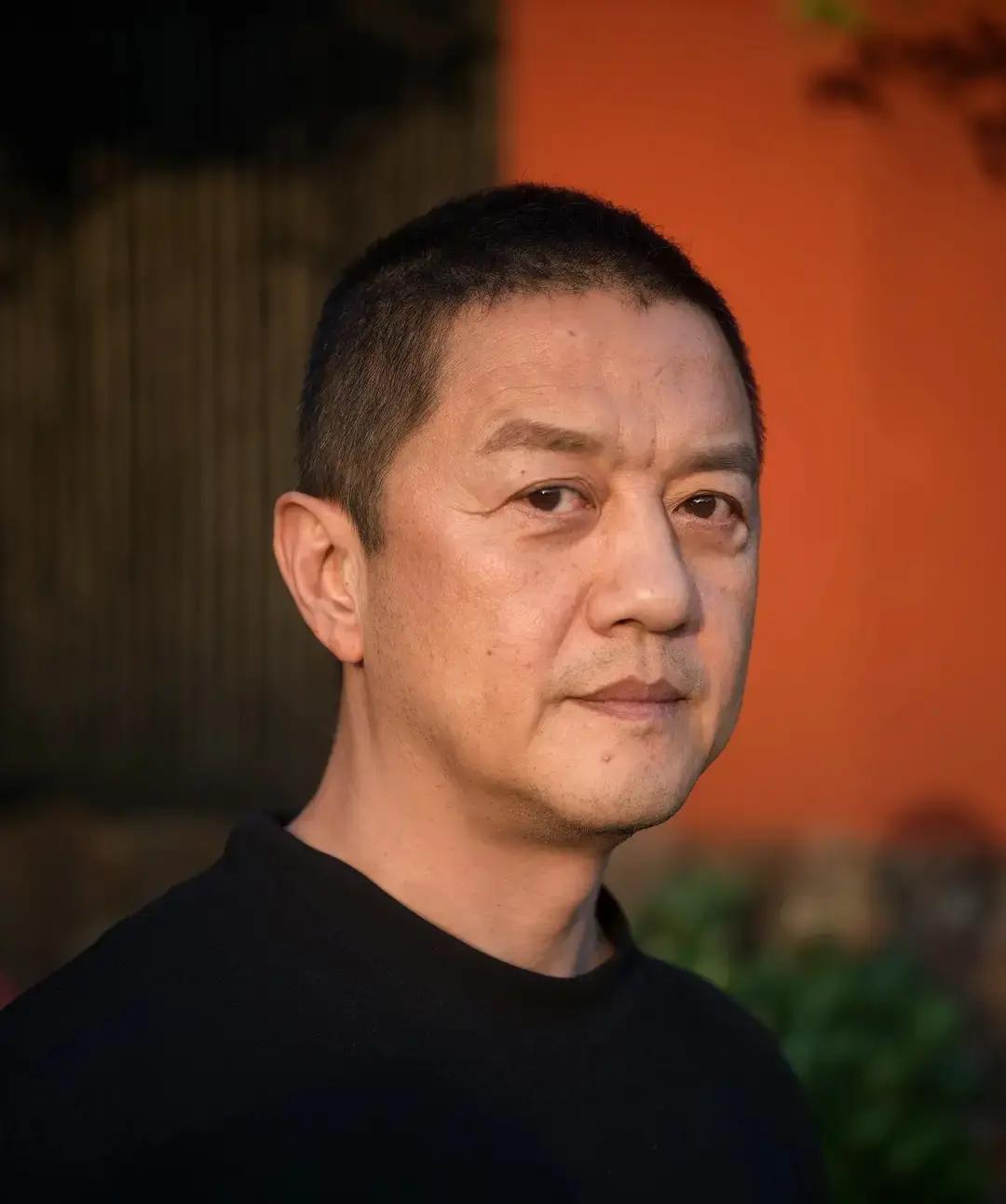 11年6000万，今天清零
 
李亚鹏把结案书晒出来，评论区安静了。雪山小镇烂尾