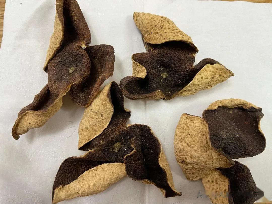 两味药材搭配，孩子长个又长肉

两味中药一起煮水，可以帮助孩子长个又长肉。如果目