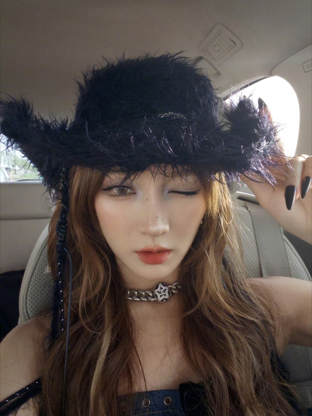 孙怡忘记和孟佳见过面要被这个孙怡给萌鼠了 就这样又闯祸了！说之前没见过孟佳 给佳
